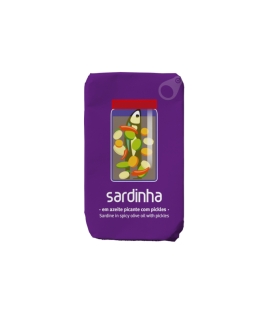 Sardinha Sardines in Spicy Olive Oil with Pickles